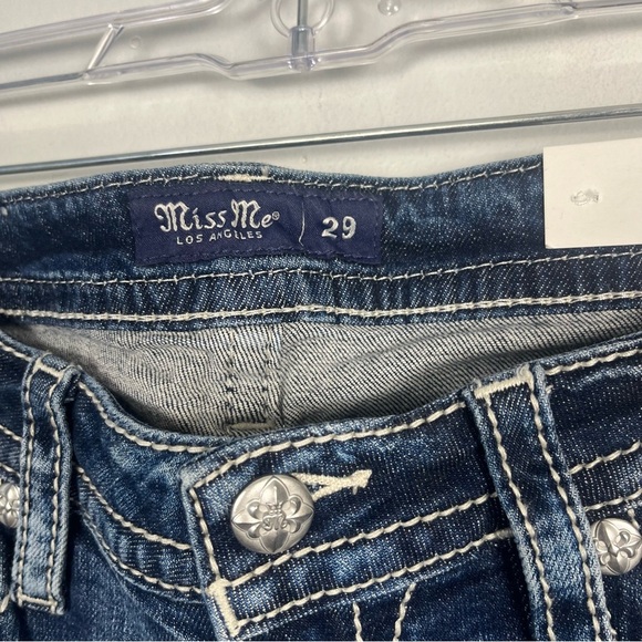 New Miss Me mid-rise bootcut Aztec printed jeans size 29x34 - Picture 4 of 12